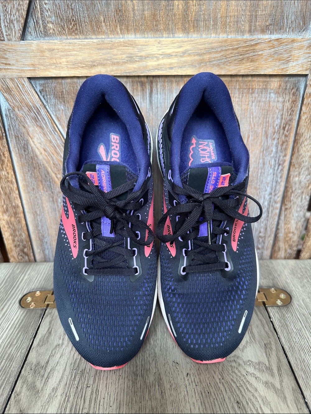 Brooks Women's Athletic Running Shoes - Navy with Pink Accents